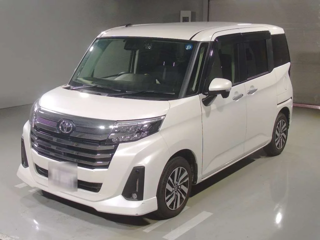 Toyota Roomy M900A 2025