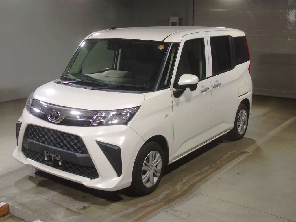 Toyota Roomy M900A 2022