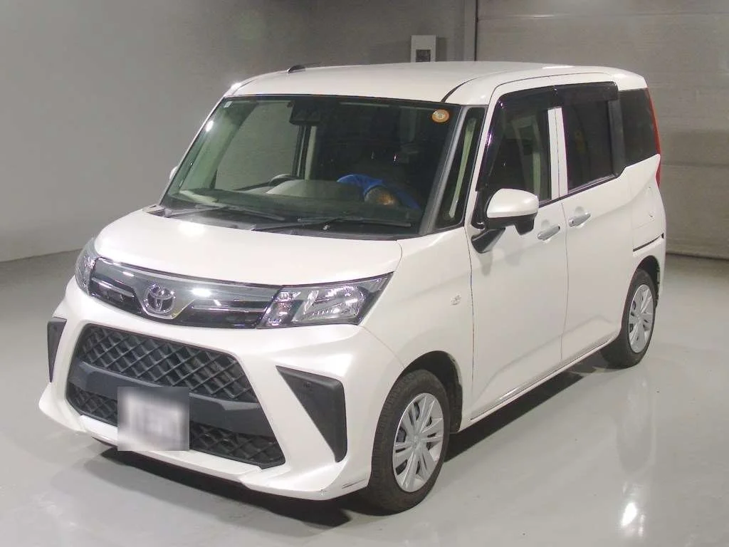 Toyota Roomy M900A 2024