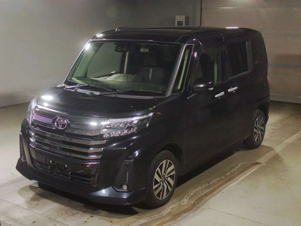 Toyota Roomy M900A 2022