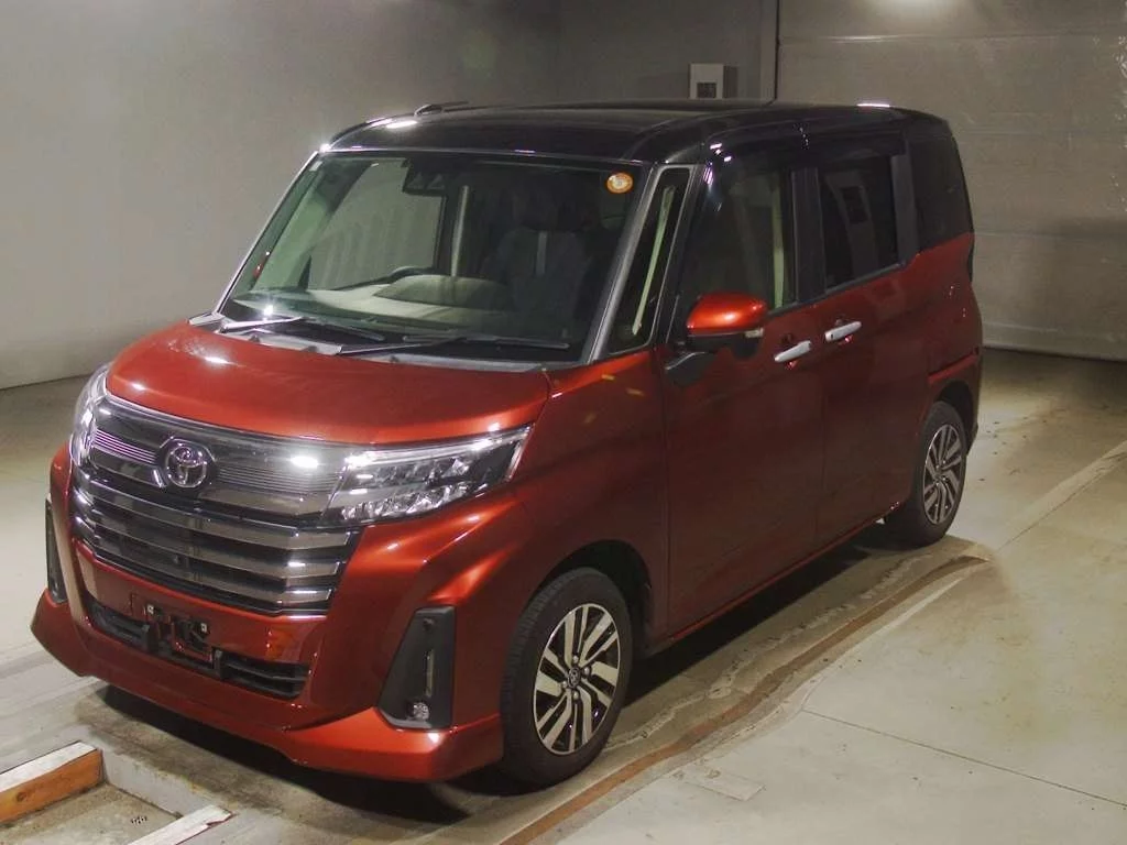 Toyota Roomy M900A 2023