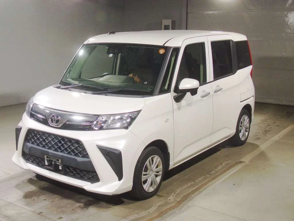 Toyota Roomy M900A 2021