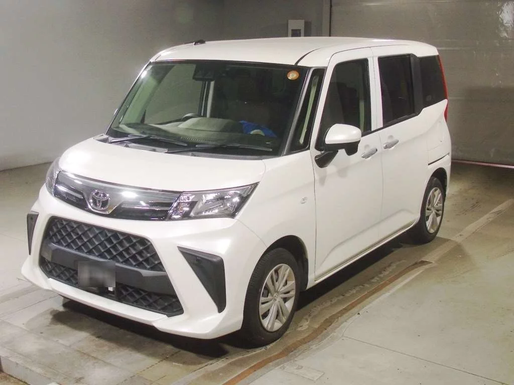 Toyota Roomy M900A 2022