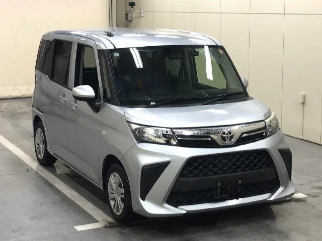 Toyota Roomy M900A 2022