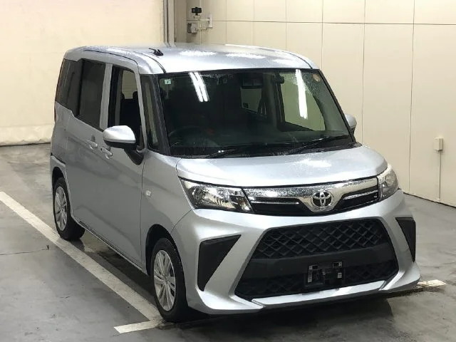 Toyota Roomy M900A 2022