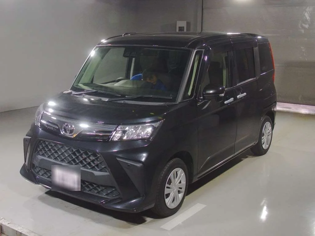 Toyota Roomy M900A 2022