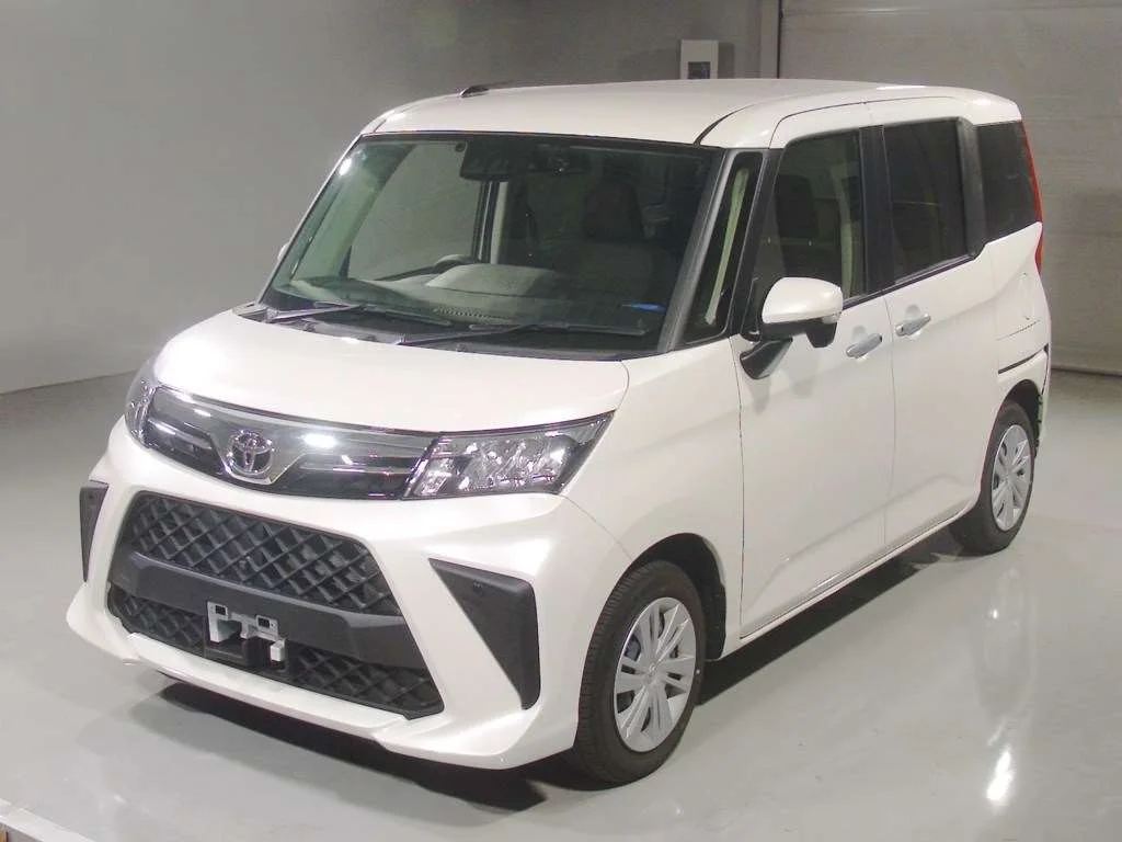 Toyota Roomy M900A 2025