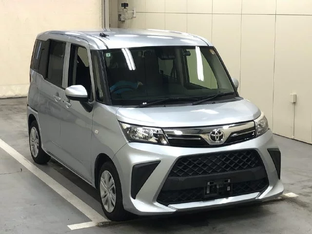 Toyota Roomy M900A 2022