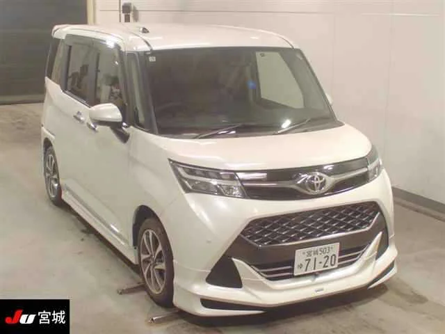 Toyota Roomy M900A 2020