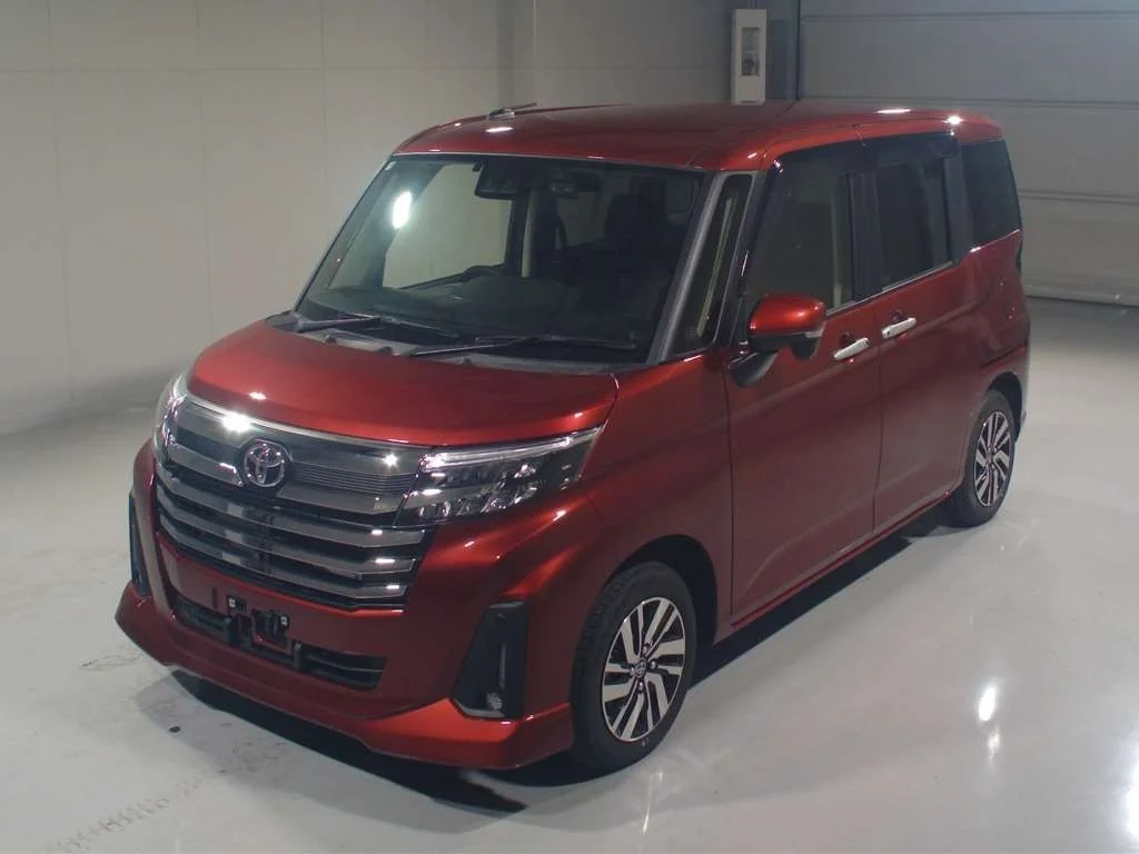Toyota Roomy M900A 2025