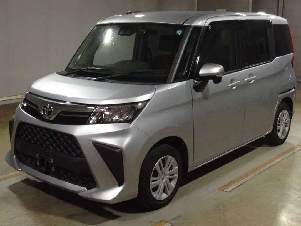 Toyota Roomy M900A 2024