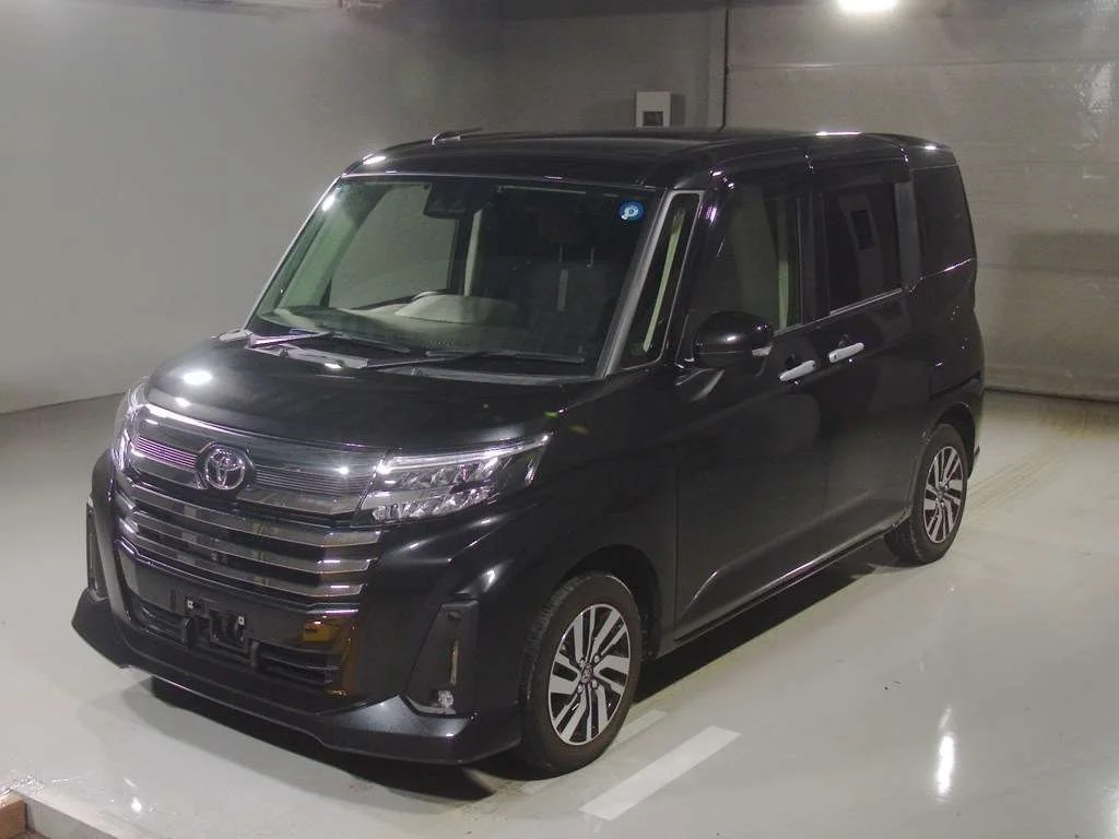 Toyota Roomy M900A 2023
