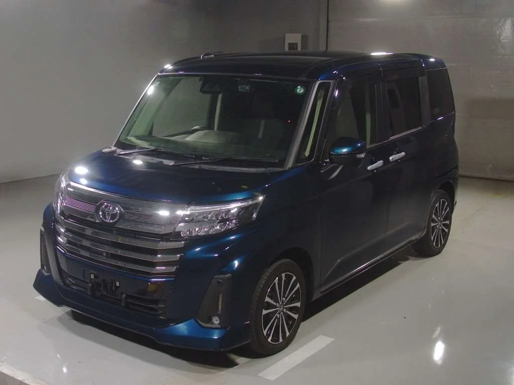 Toyota Roomy M900A 2021
