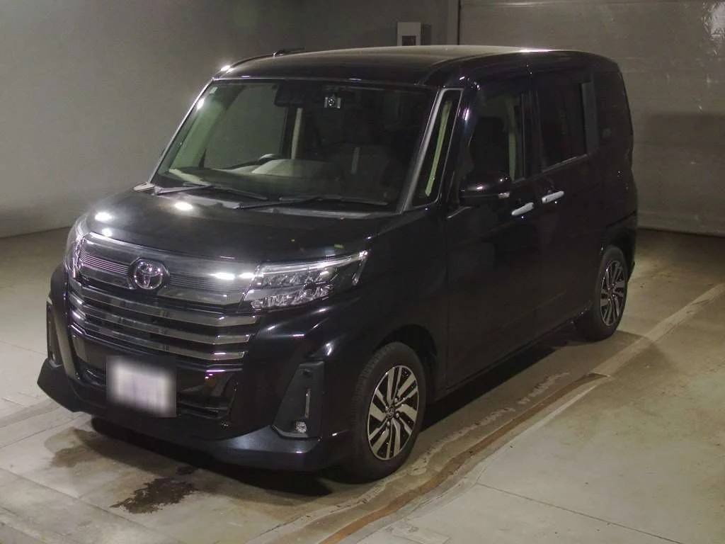 Toyota Roomy M900A 2022