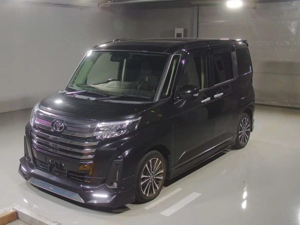 Toyota Roomy M900A 2023