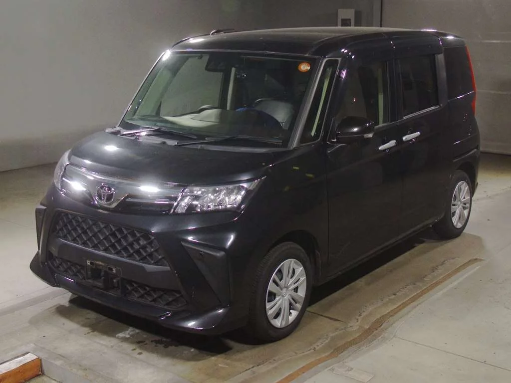 Toyota Roomy M900A 2024