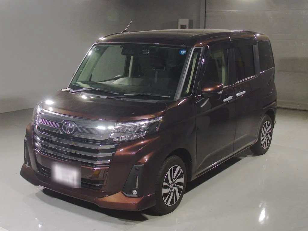 Toyota Roomy M900A 2025