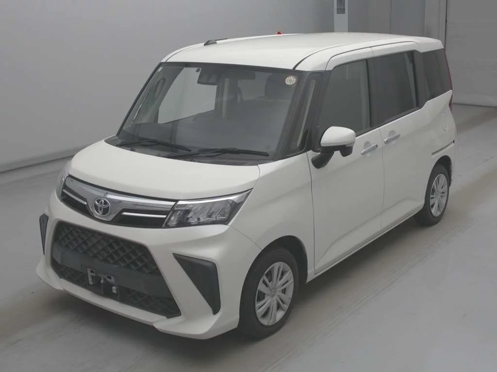 Toyota Roomy M900A 2021