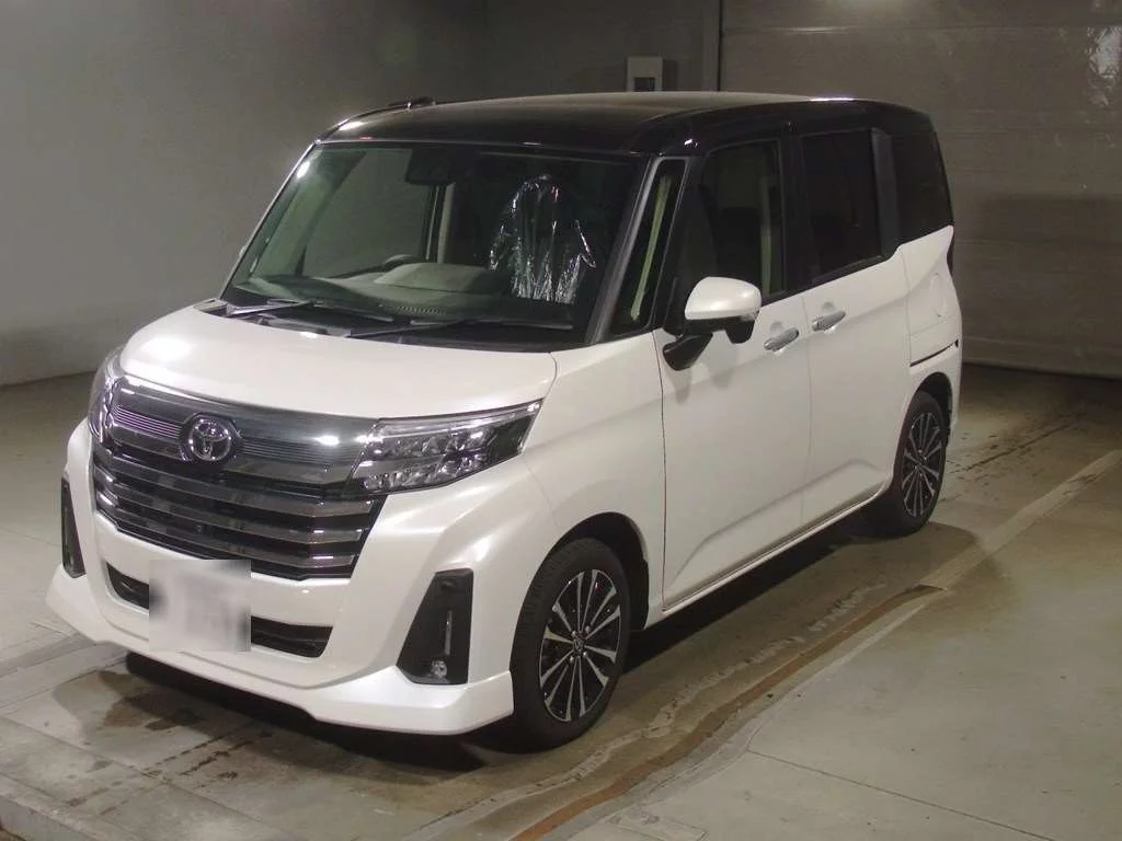Toyota Roomy M900A 2025