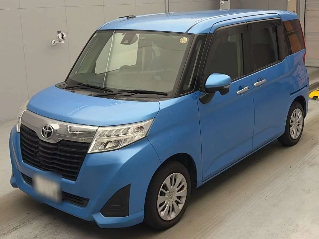 Toyota Roomy M900A 2018