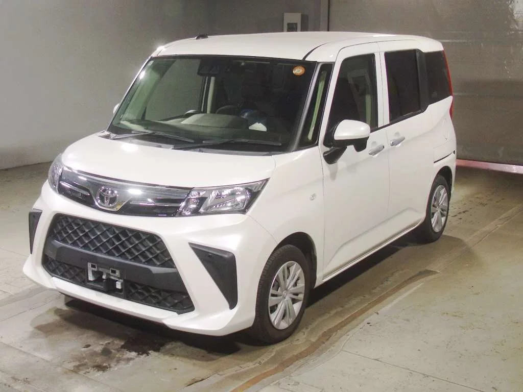 Toyota Roomy M900A 2022