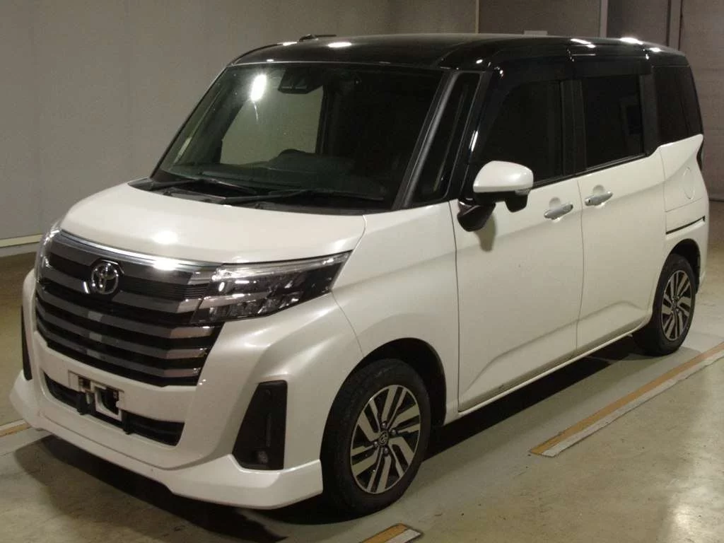 Toyota Roomy M900A 2022