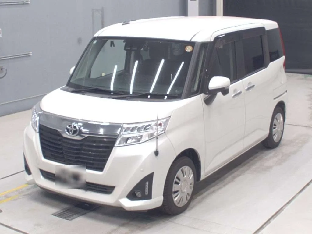 Toyota Roomy M900A 2020