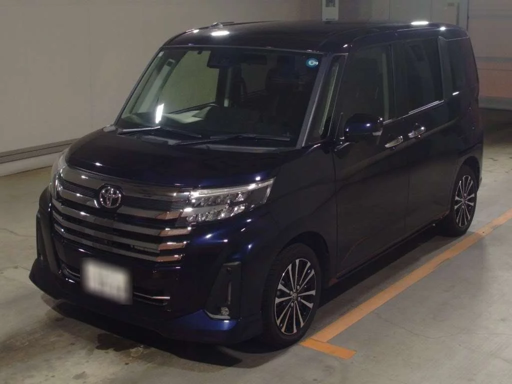 Toyota Roomy M900A 2021