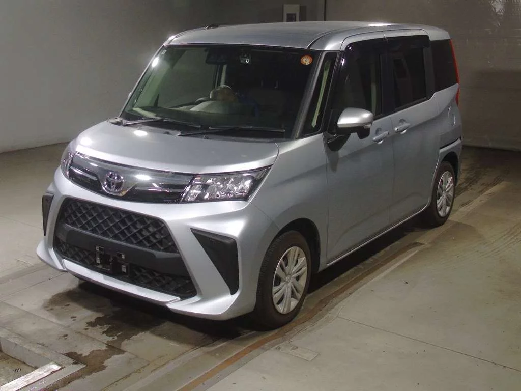 Toyota Roomy M900A 2022