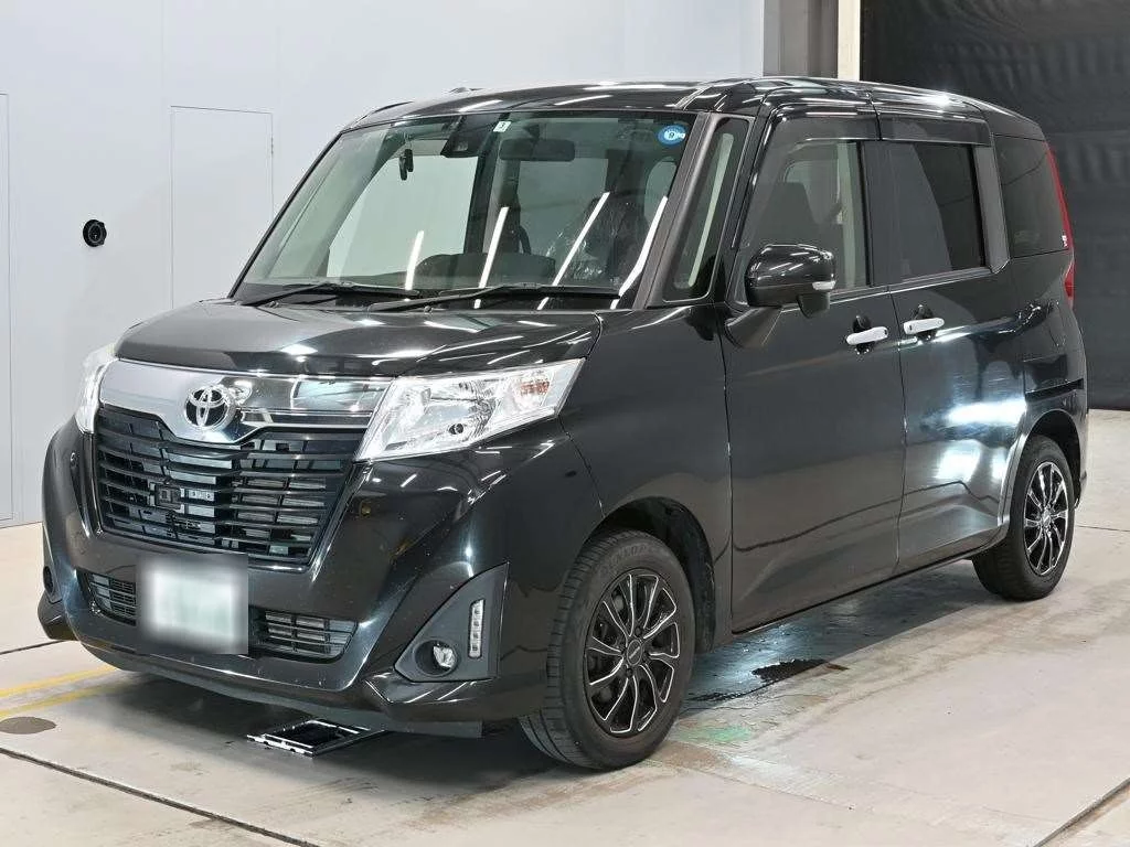 Toyota Roomy M900A 2018