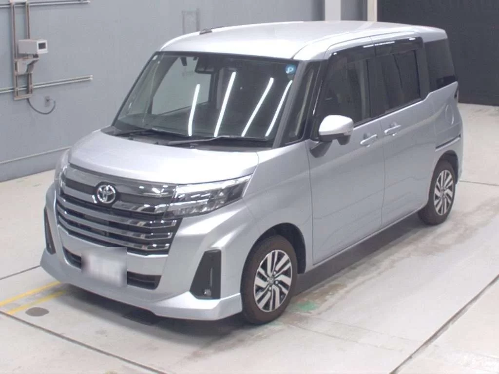 Toyota Roomy M900A 2025