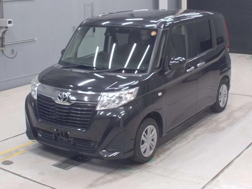 Toyota Roomy M900A 2018