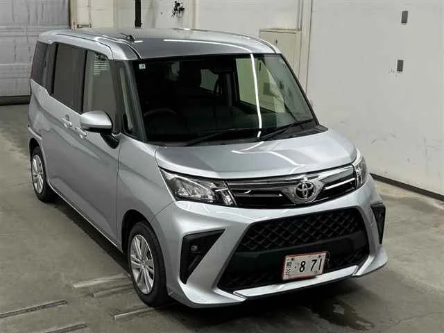 Toyota Roomy M900A 2023