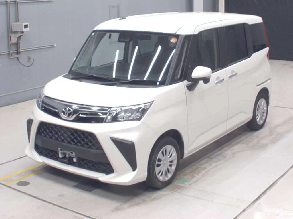 Toyota Roomy M900A 2022