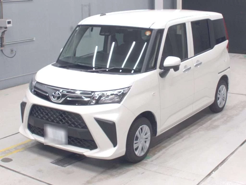 Toyota Roomy M900A 2024