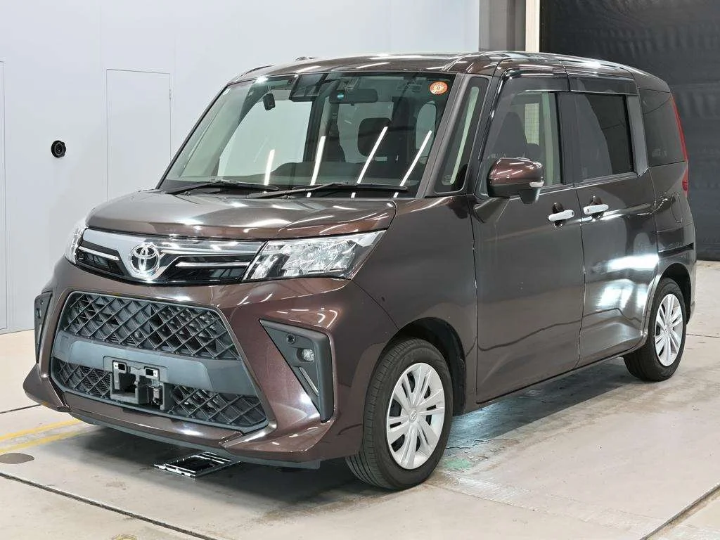 Toyota Roomy M910A 2021