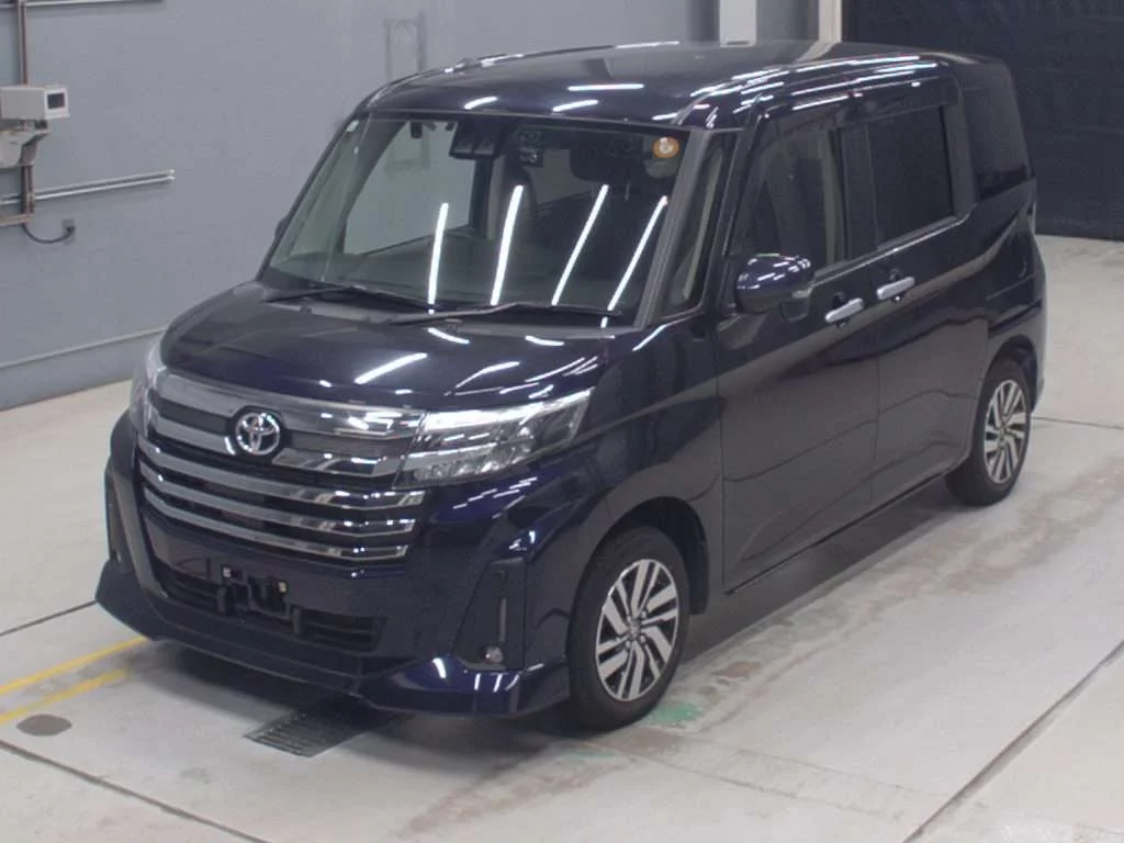 Toyota Roomy M900A 2021