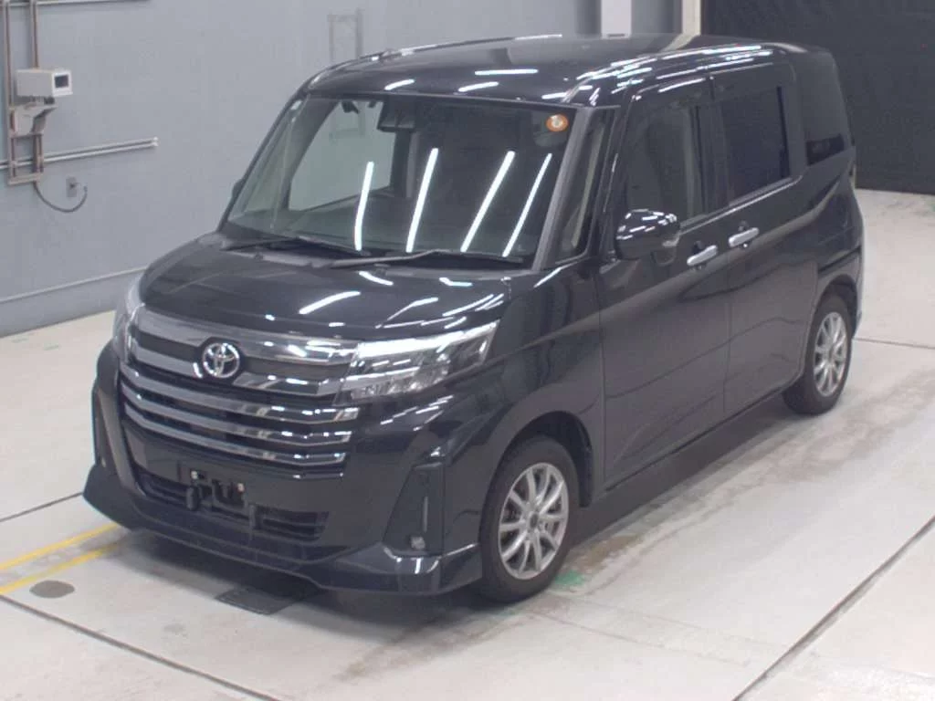 Toyota Roomy M900A 2022