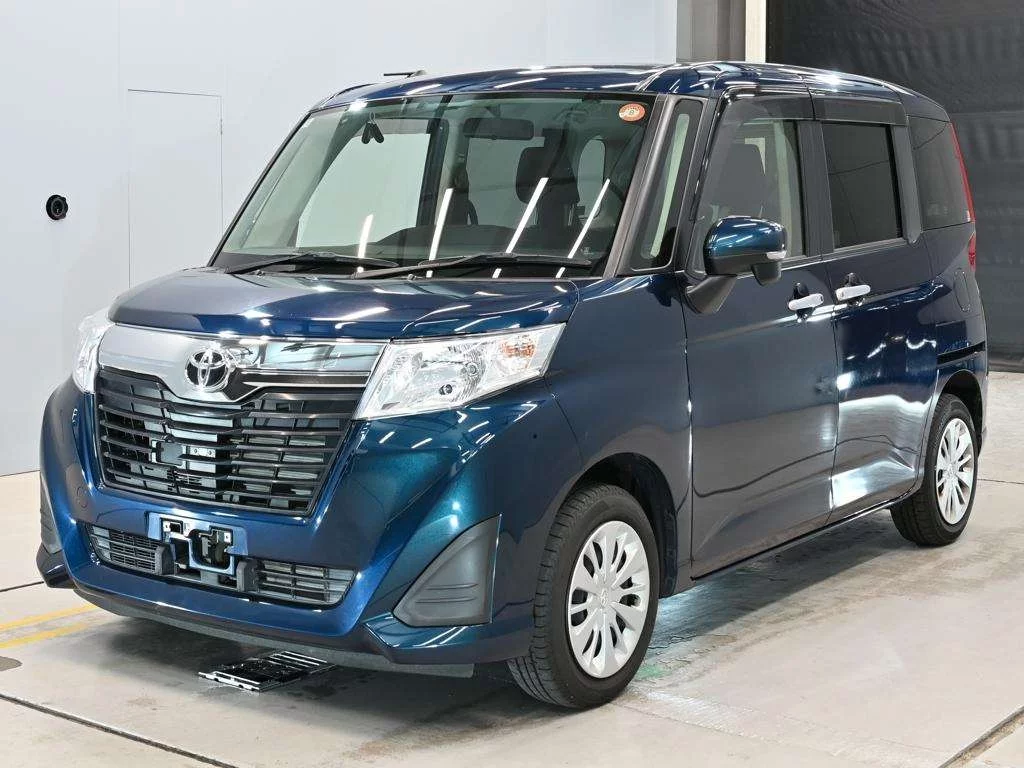Toyota Roomy M900A 2018