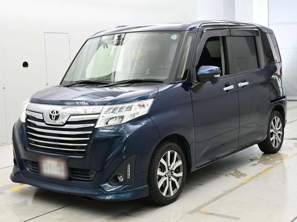 Toyota Roomy M900A 2020