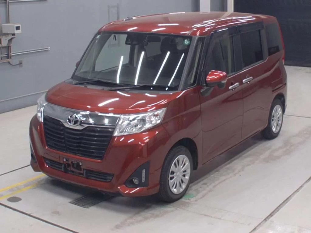 Toyota Roomy M900A 2019