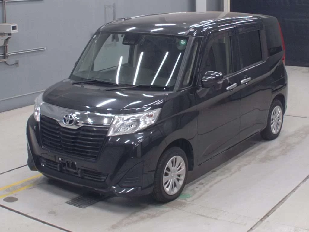 Toyota Roomy M900A 2019