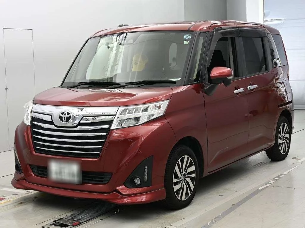 Toyota Roomy M900A 2019