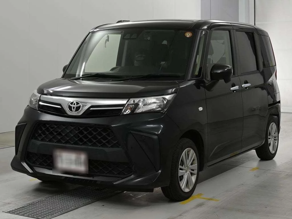 Toyota Roomy M900A 2021