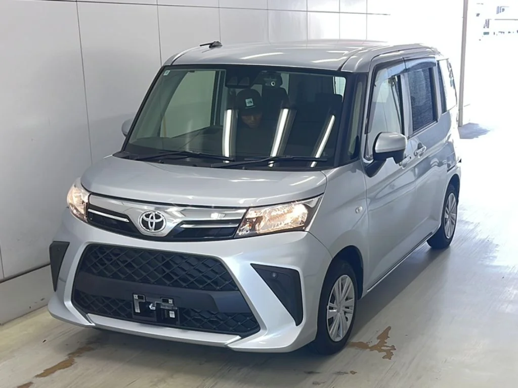 Toyota Roomy M900A 2024
