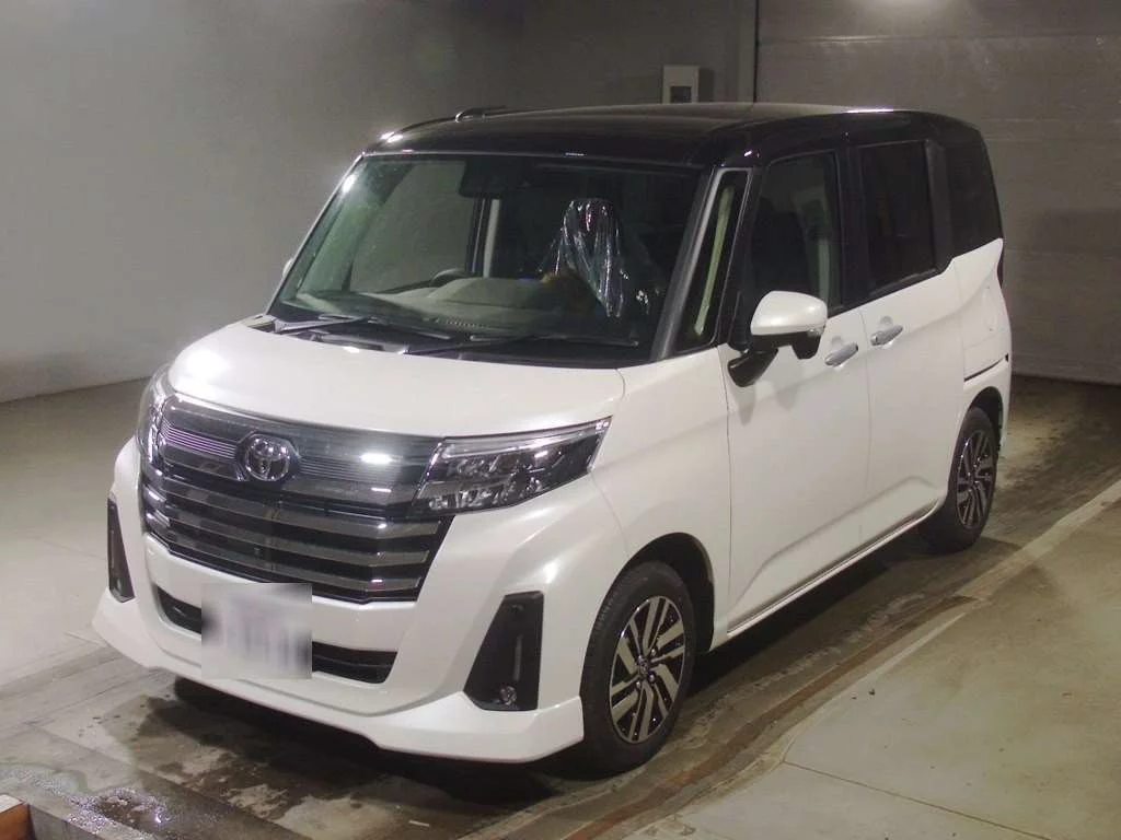 Toyota Roomy M900A 2026