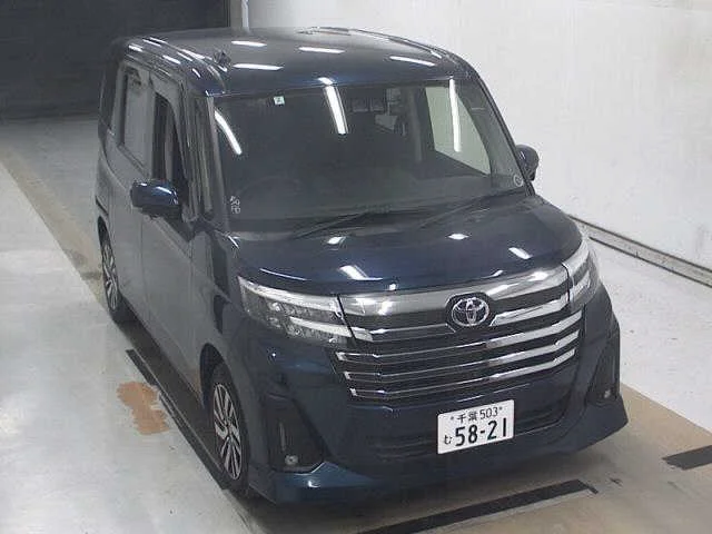Toyota Roomy M900A 2022
