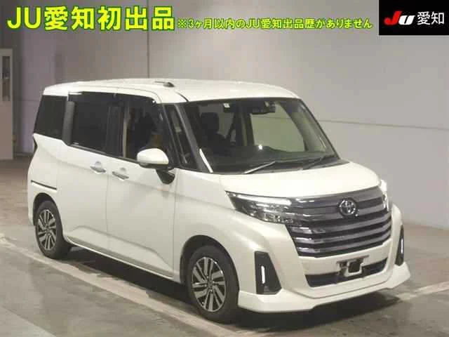 Toyota Roomy M900A 2022