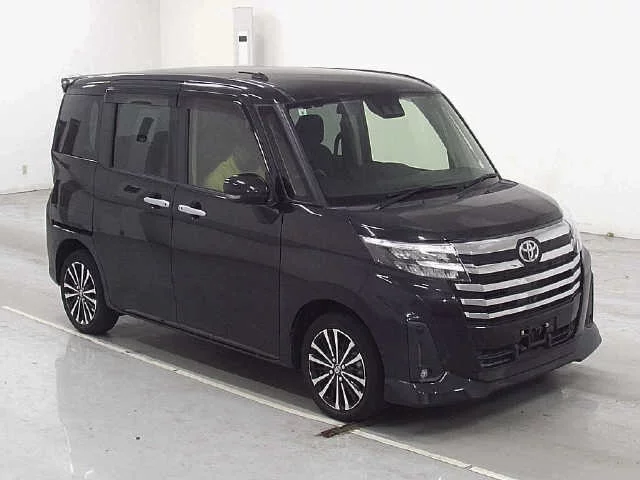Toyota Roomy M900A 2021