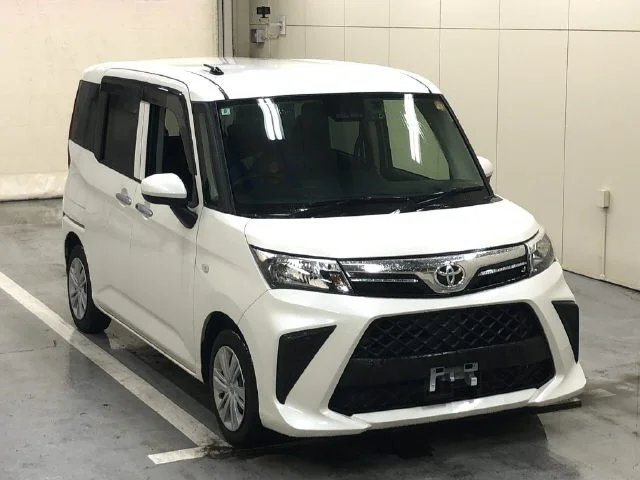 Toyota Roomy M900A 2024